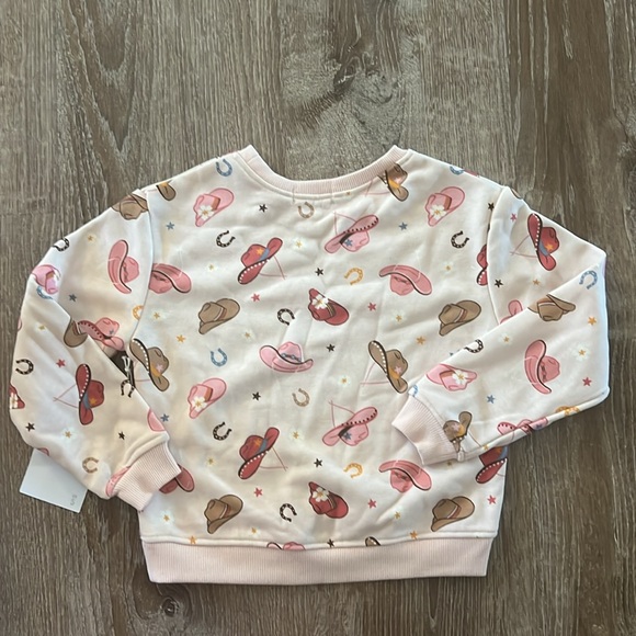 btween NWT Light Pink Cowgirl Sweatshirt and Shorts Set size 5 - Picture 3 of 6